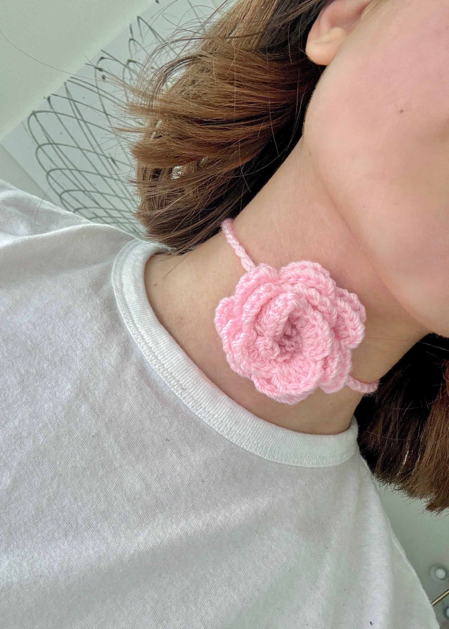 Rosette Choker