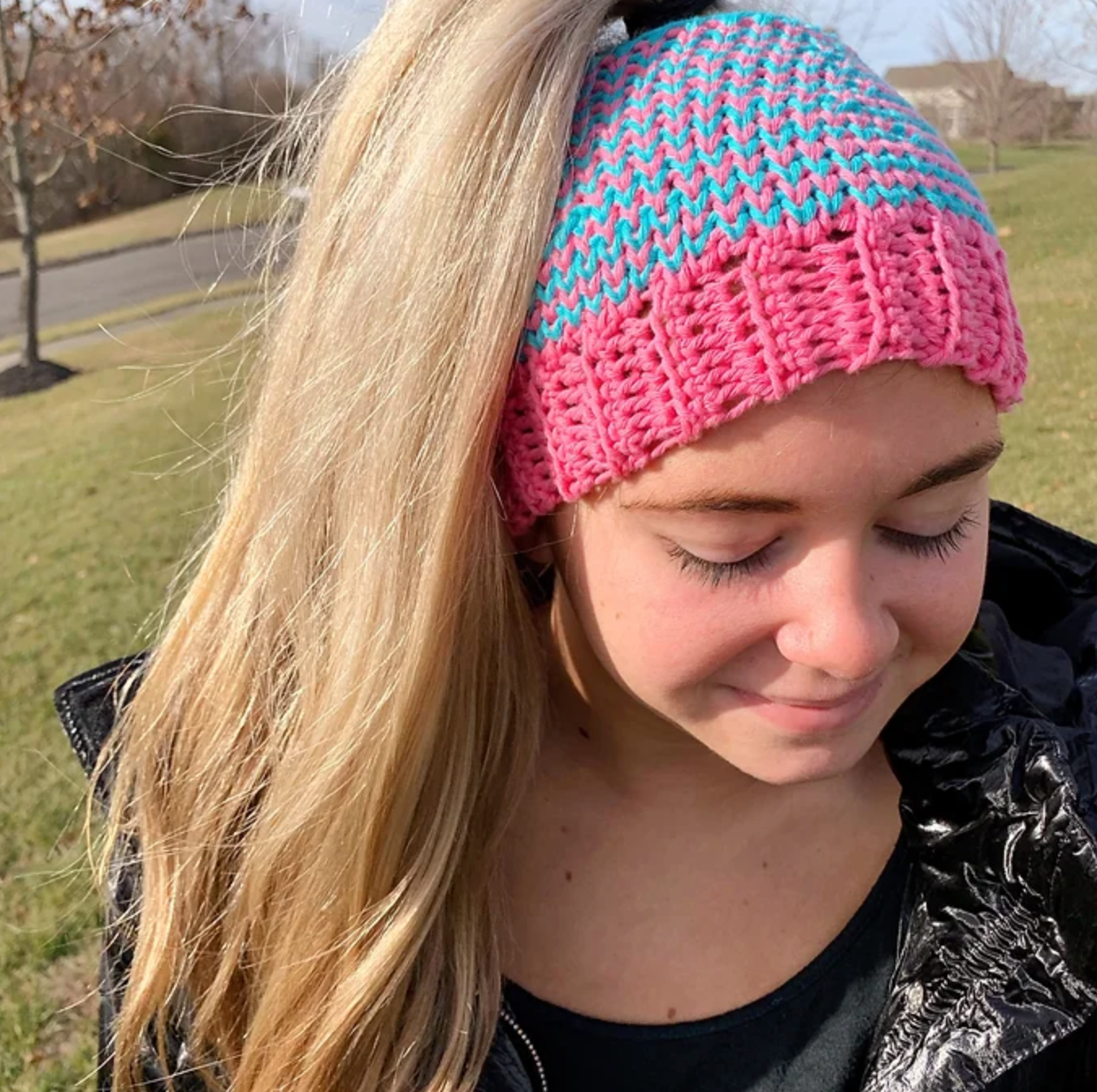 Gorro de Magnólia Padrão de Crochê