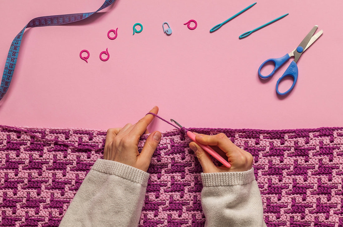 Crochet - Where to Begin: A Beginner's Guide to the Art of Yarn and Hook
